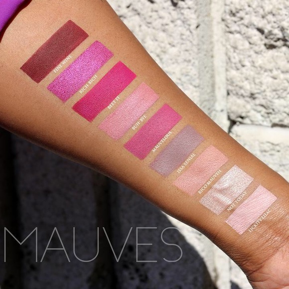 🎀HANK & HENRY Mauves Eyeshadow palette - Picture 4 of 5